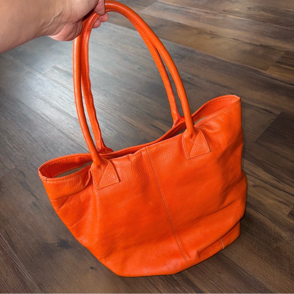 Crate&Barrel Orange Leather Tote Bag - Picture 3 of 11